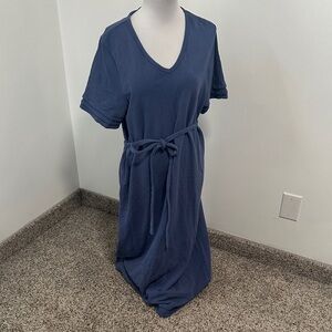 🦅 Roolee Sweatshirt Midi Dress